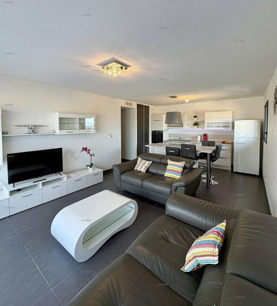 Superbe Appartement T3 - 6 Personnes - 100 m de la plage - Piscine- 6ODYS405C Apartment in Le Barcarès