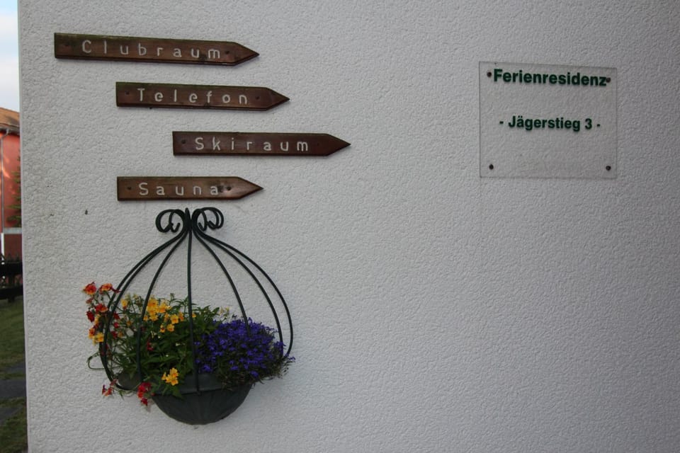 Decorative detail
