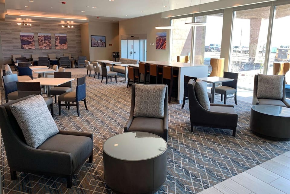 Lobby or reception, On site
