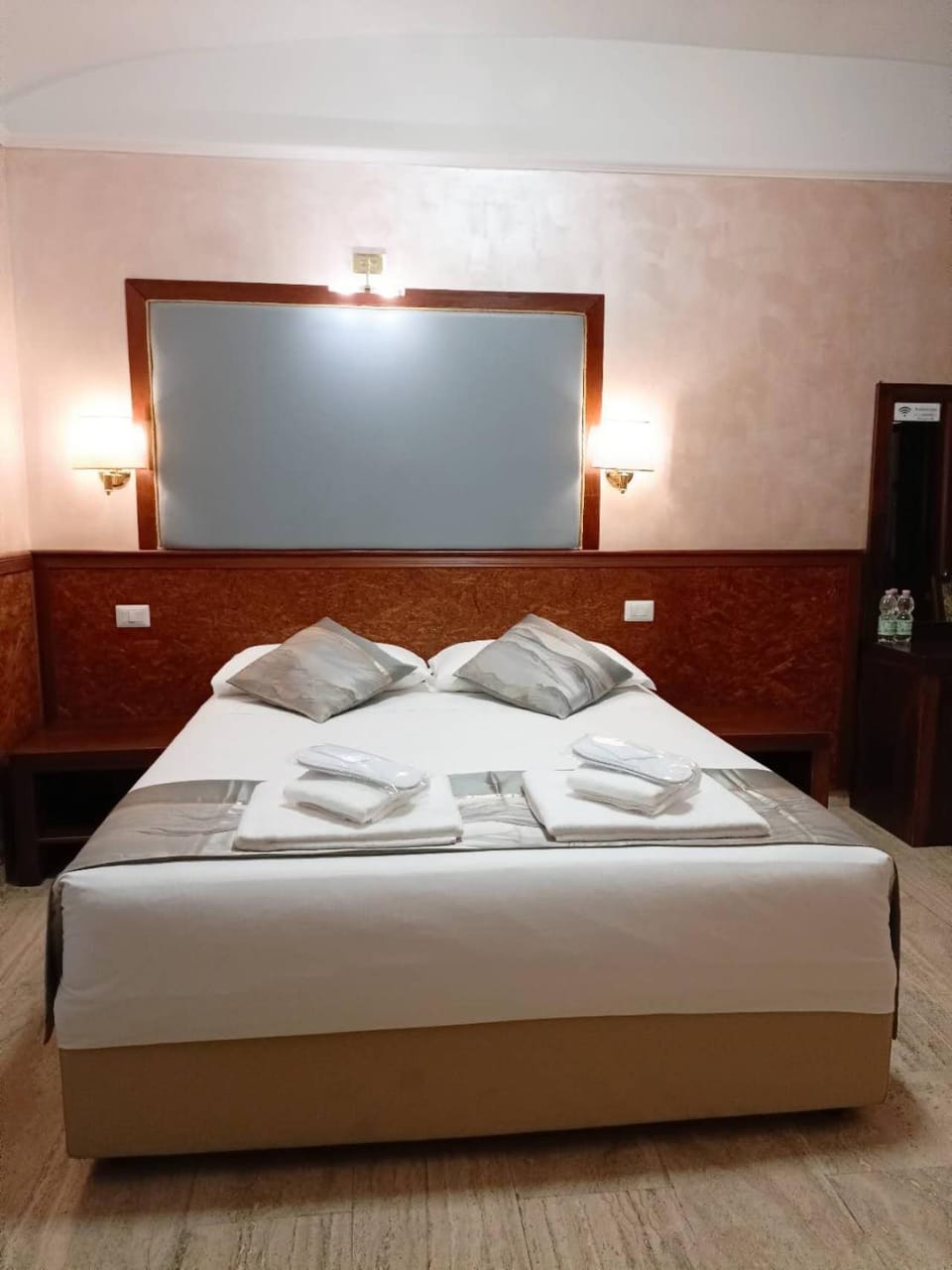 Korean Sonata Hotel in Rome