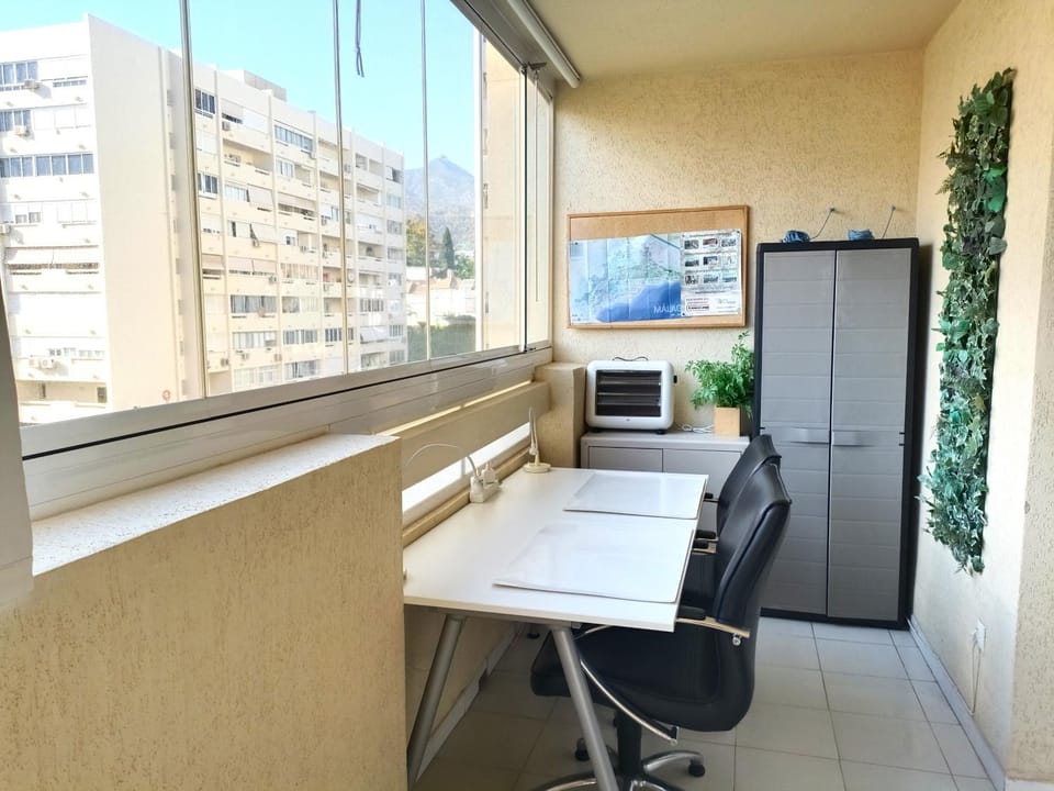 Seating area