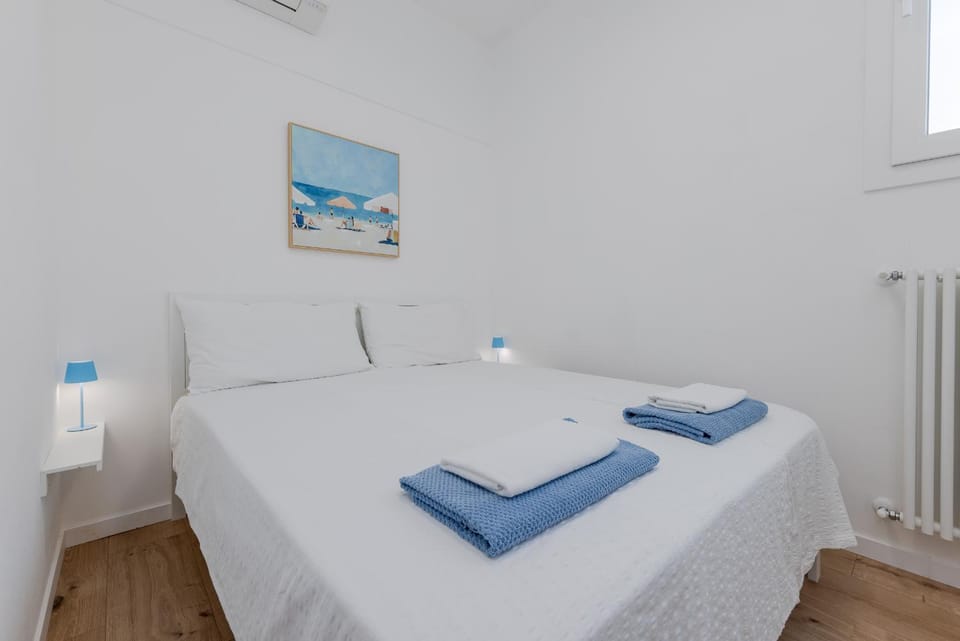 HOMESTWENTY3 - Home seven - Renovated in 2026 Apartment in Caorle