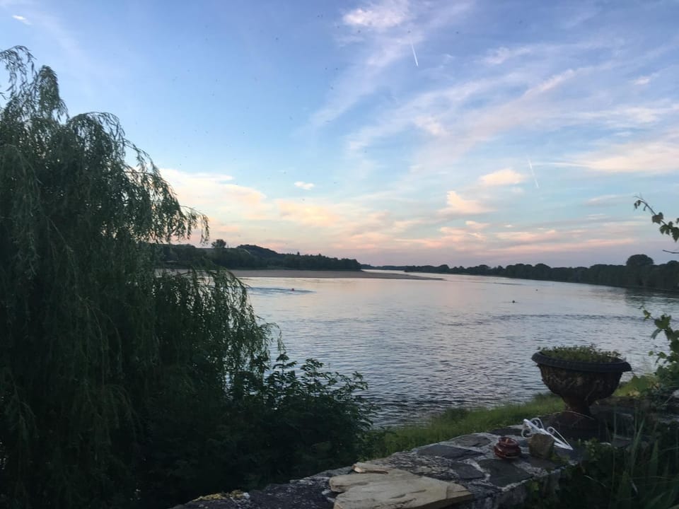 Nearby landmark, Lake view, River view