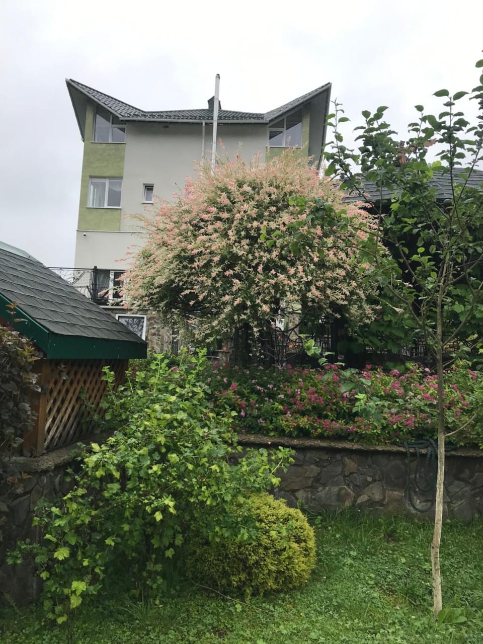 Property building, Garden