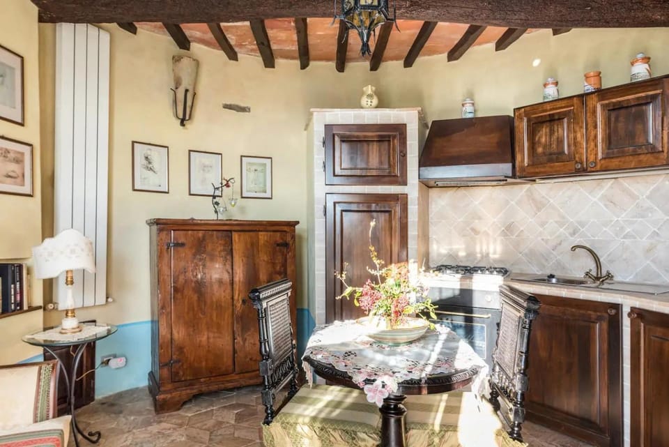 Living room, Dining area, kitchen