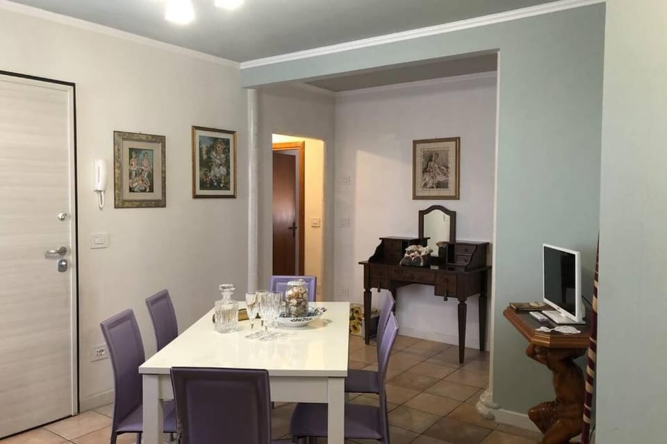 Ampio attico a 5 minuti dal mare Apartment in San Benedetto del Tronto