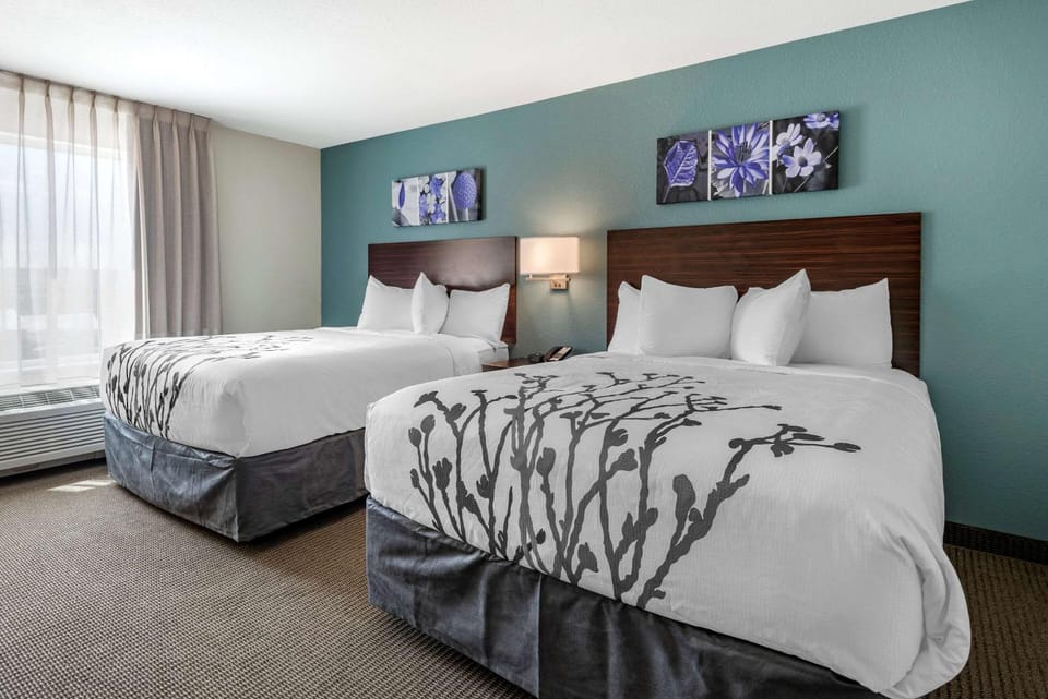 Photo of the whole room, On site