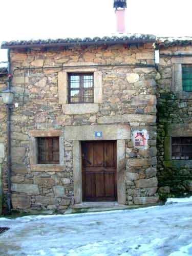 La Plazuela House in Extremadura, Spain