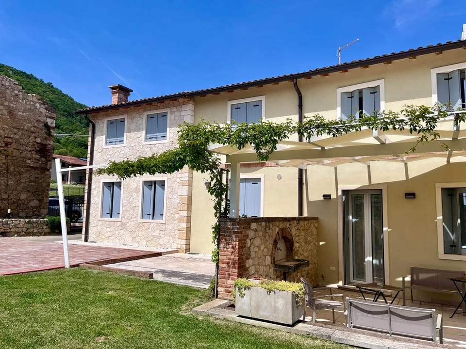 Property building, Garden view