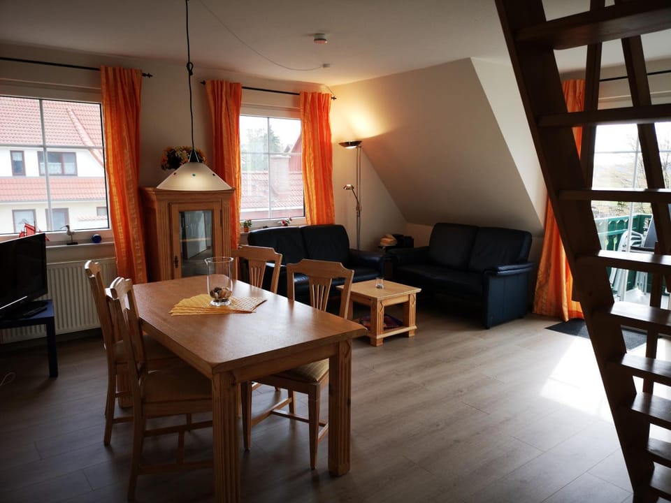 to Hus Apartment in Prerow