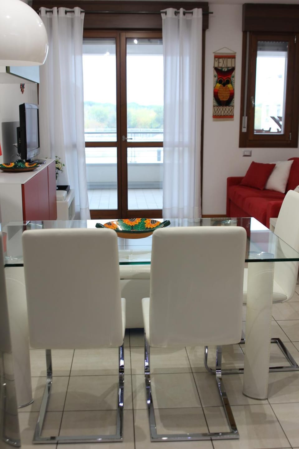 Living room, Dining area