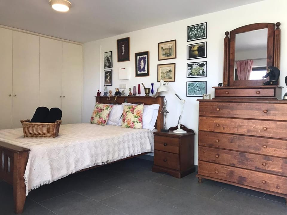 Sweet n’ Boujee Studio Apartment with Varenda Apartment in Paphos