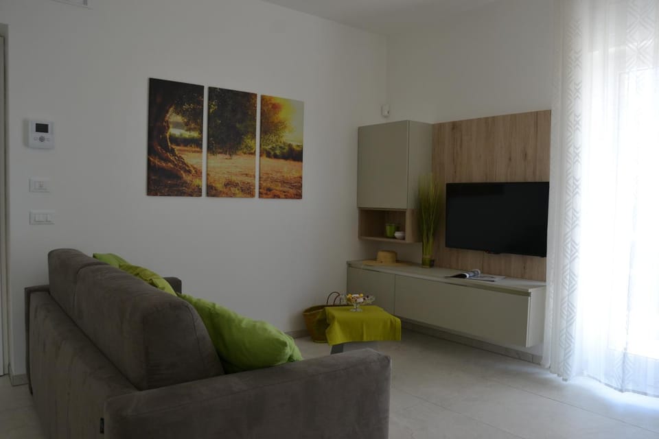 Communal lounge/ TV room, Seating area