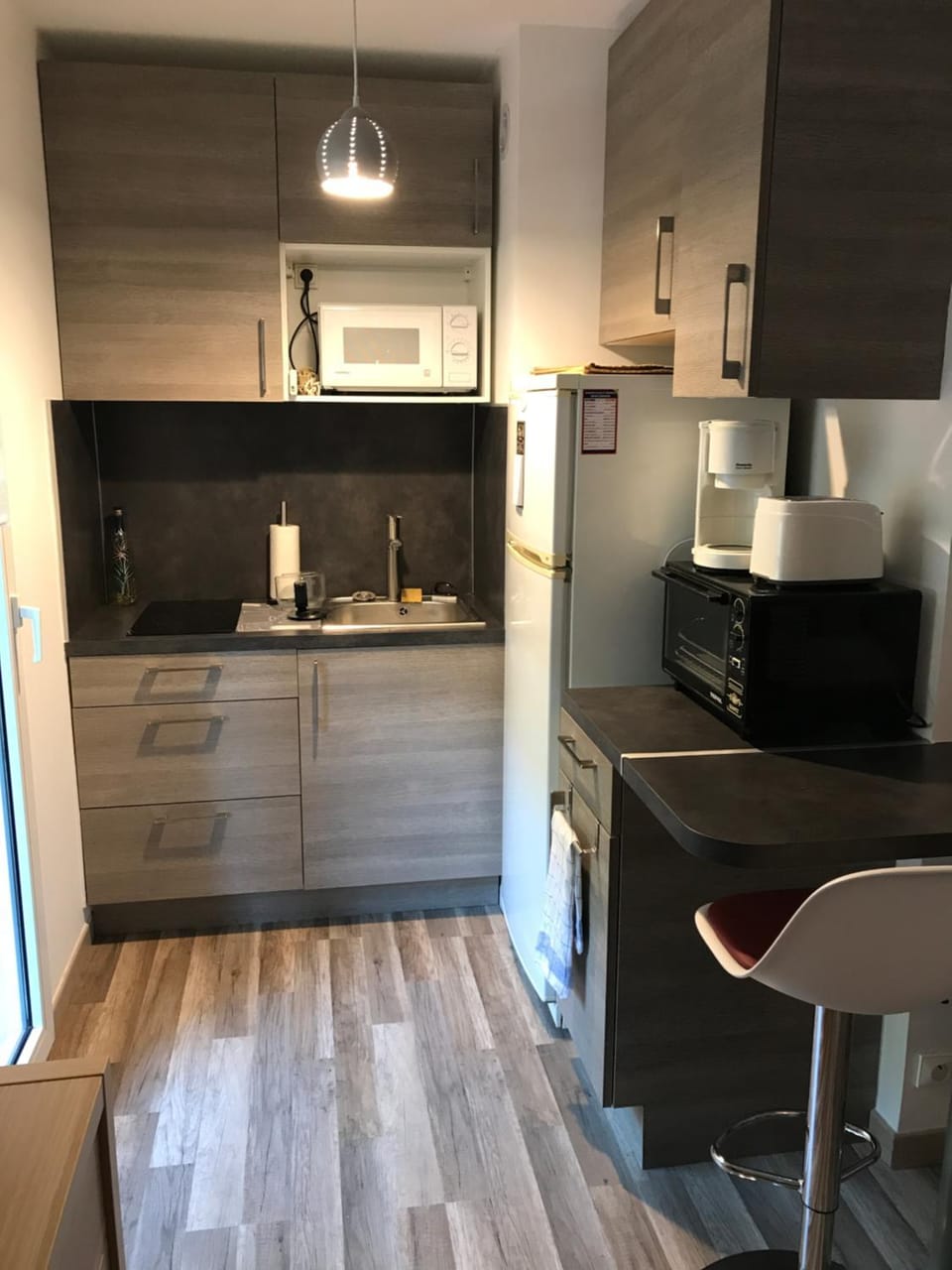 Kitchen or kitchenette, Communal kitchen
