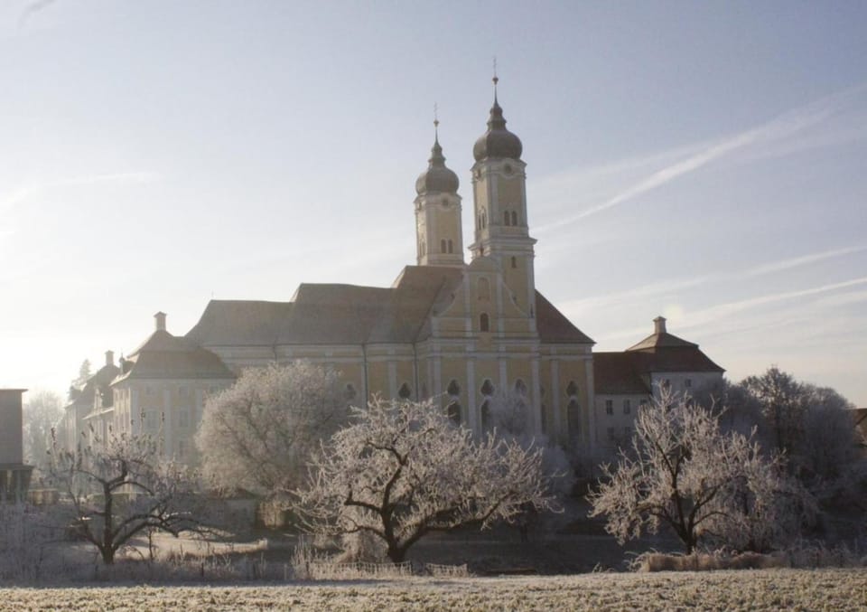 Property building, Nearby landmark, Natural landscape, Winter