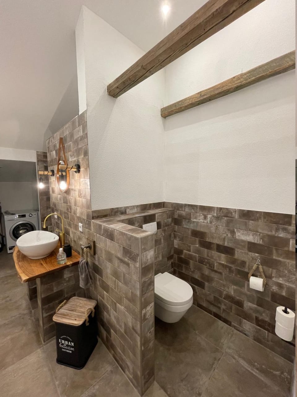 Toilet, Bathroom