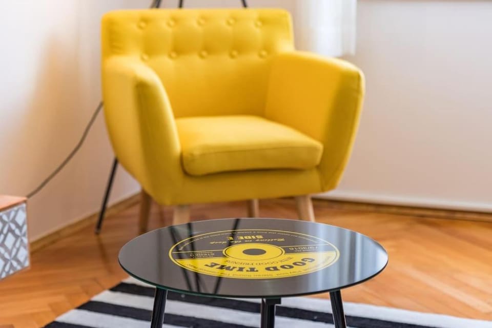Quirky Apartment Arena with parking Apartment in Pula