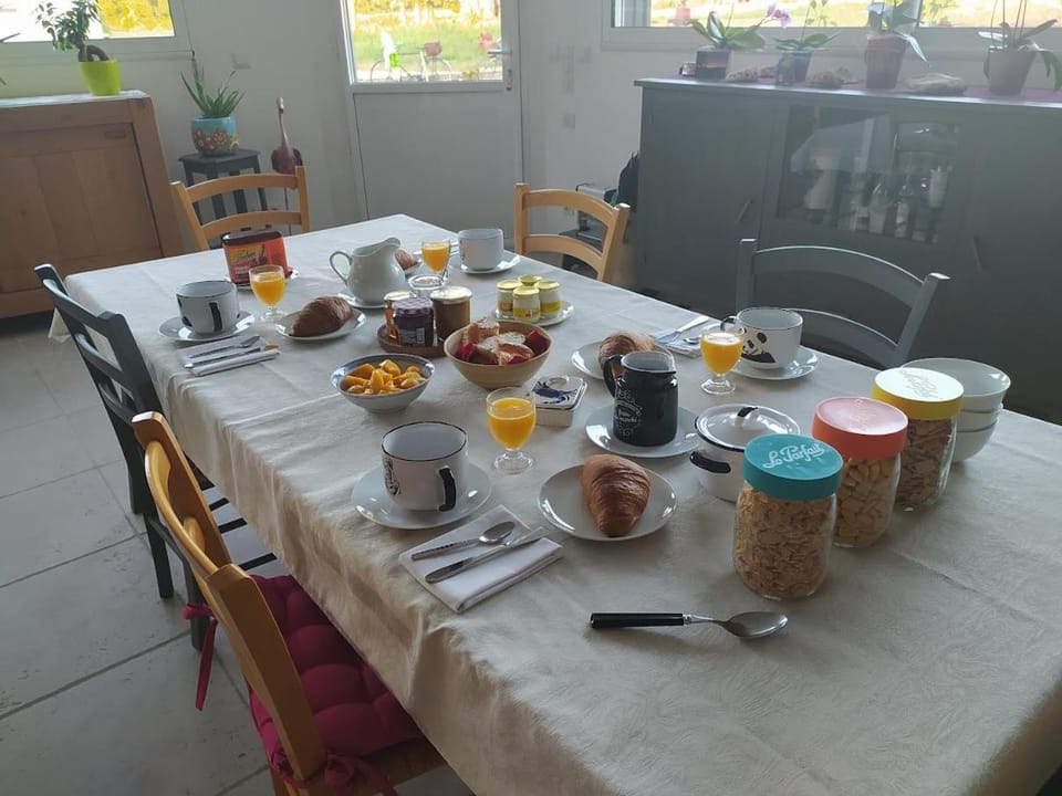 Les Ormeaux Bed and Breakfast in Centre-Val de Loire