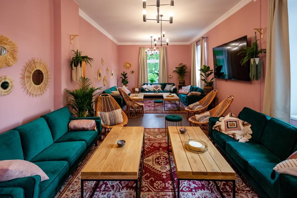 Communal lounge/ TV room, TV and multimedia, Living room, Seating area, Internal: Not applicable to any particular room
