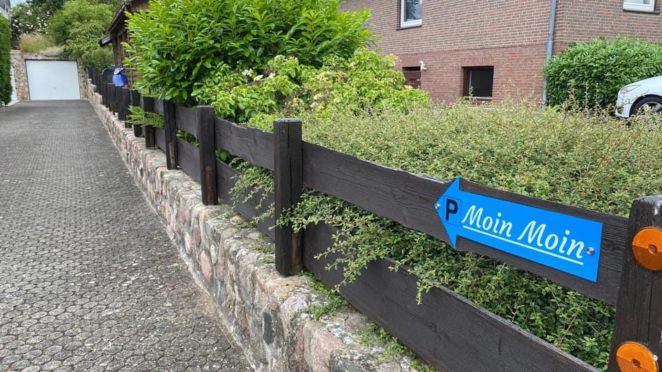 Property logo or sign
