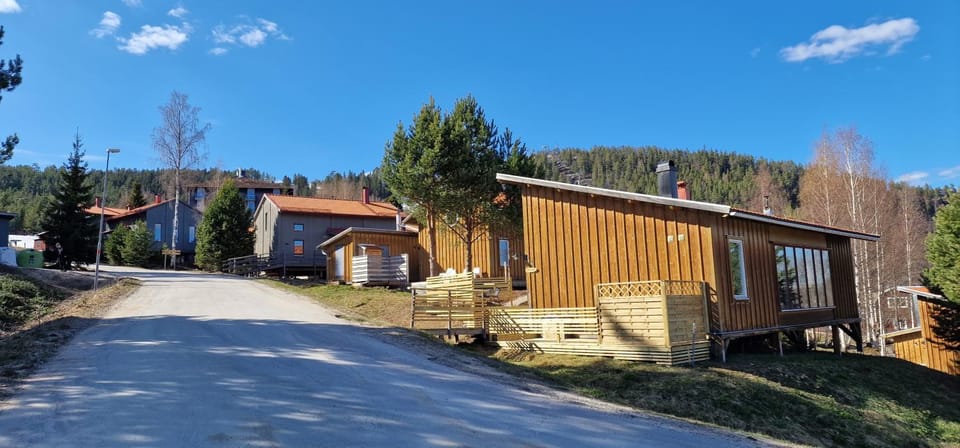 Property building, Spring, Mountain view