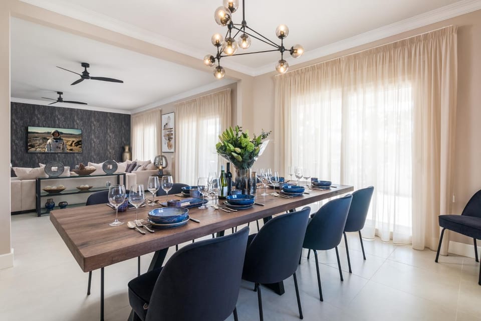 Casa Helena, Luxury Beach Side 5 Bedroom Villa Villa in San Pedro de Alcántara