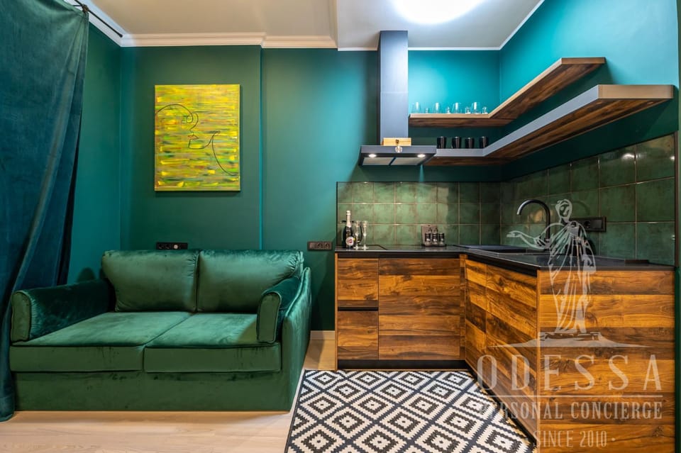 City center NEW house Apartment in Odessa