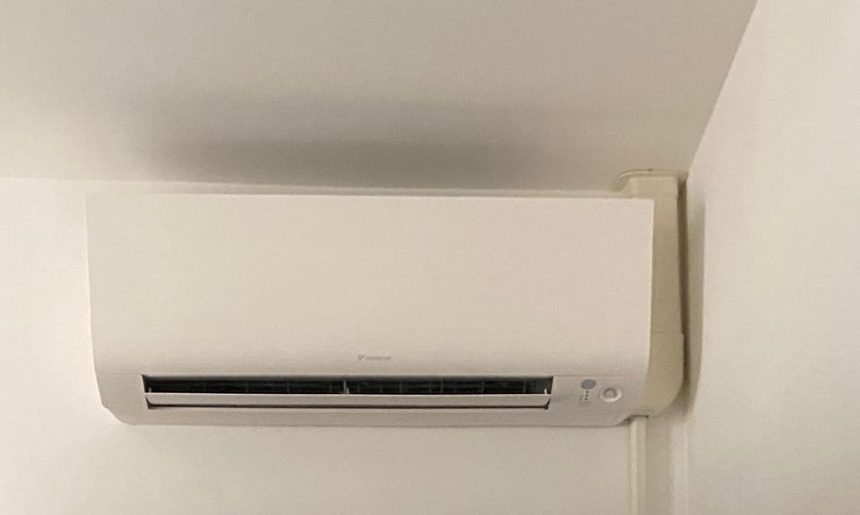 internet, air conditioner