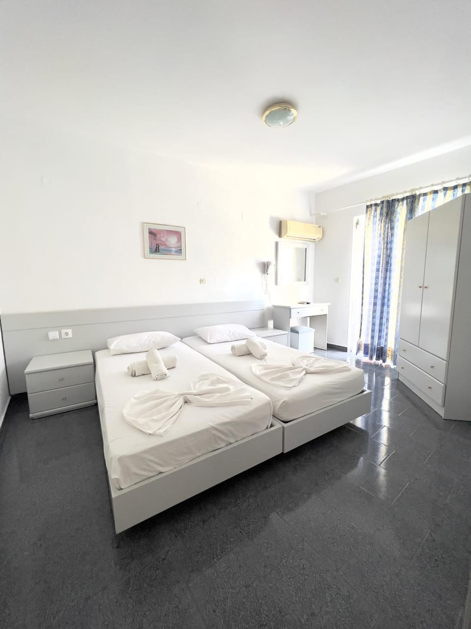 Bed, Photo of the whole room, Bedroom, towels, wardrobe