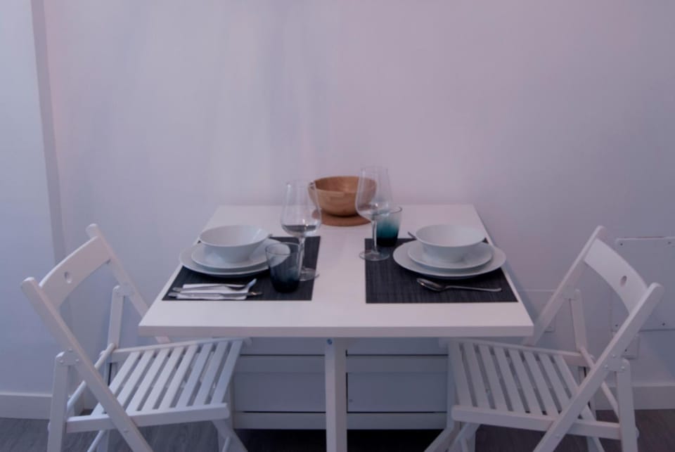 Living room, Decorative detail, Dining area