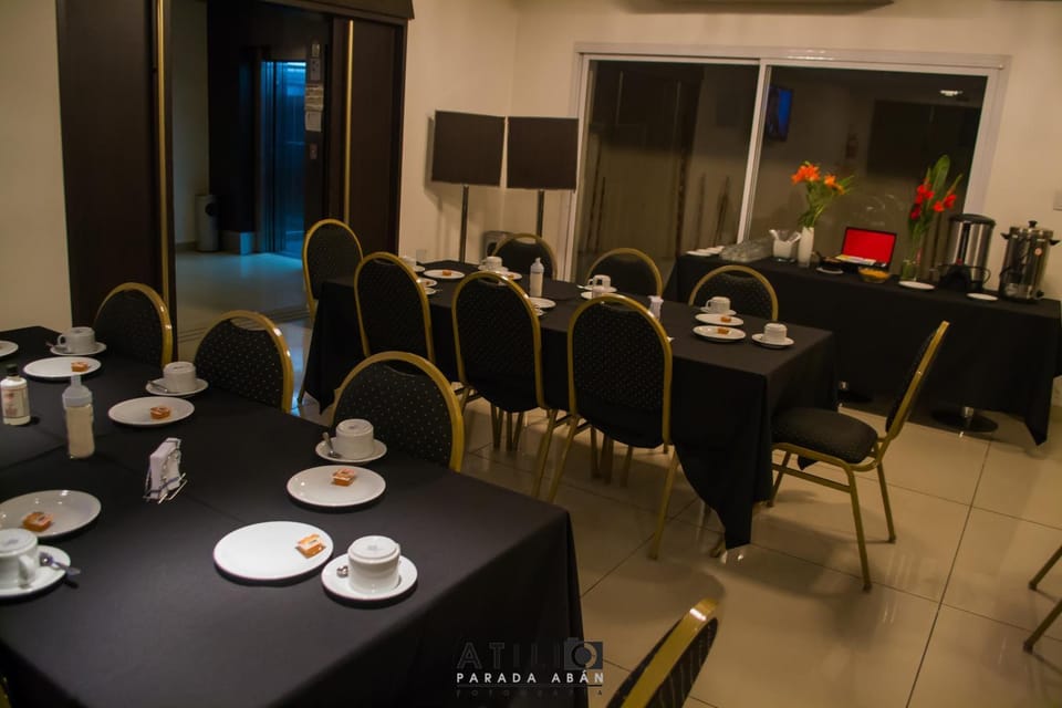 Communal lounge/ TV room, Banquet/Function facilities