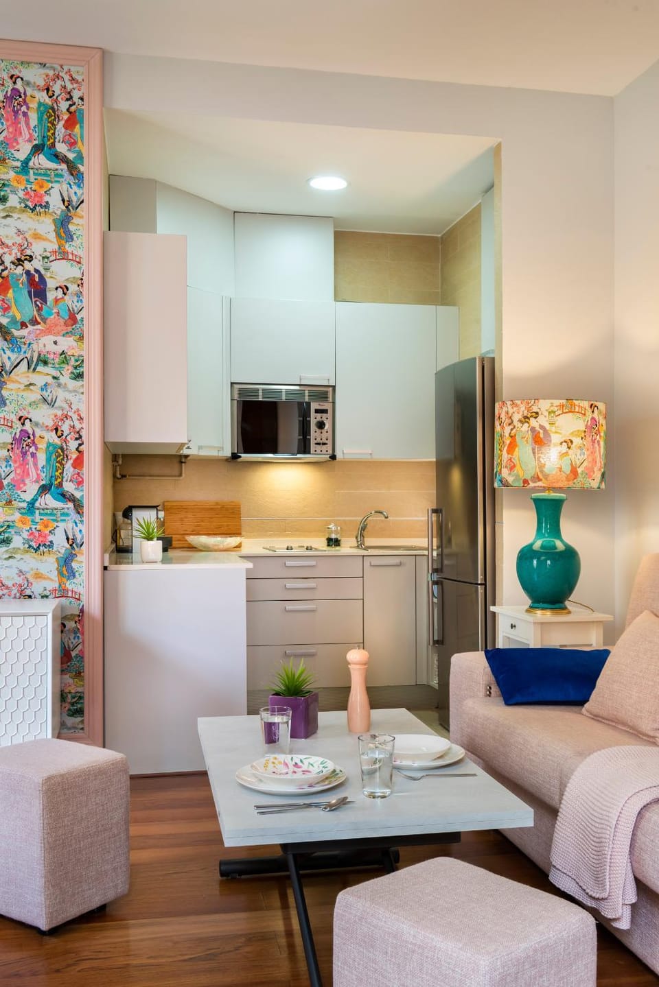 SevilleBnB Group- Cathedral Apartments, 1st Floor, Studio Apartment in Seville