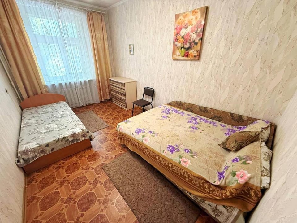 Апартаменты в самом ЦЕНТРЕ Николаева !СОБОРНАЯ! 3 РАЗД МЕСТА Apartment in Ukraine