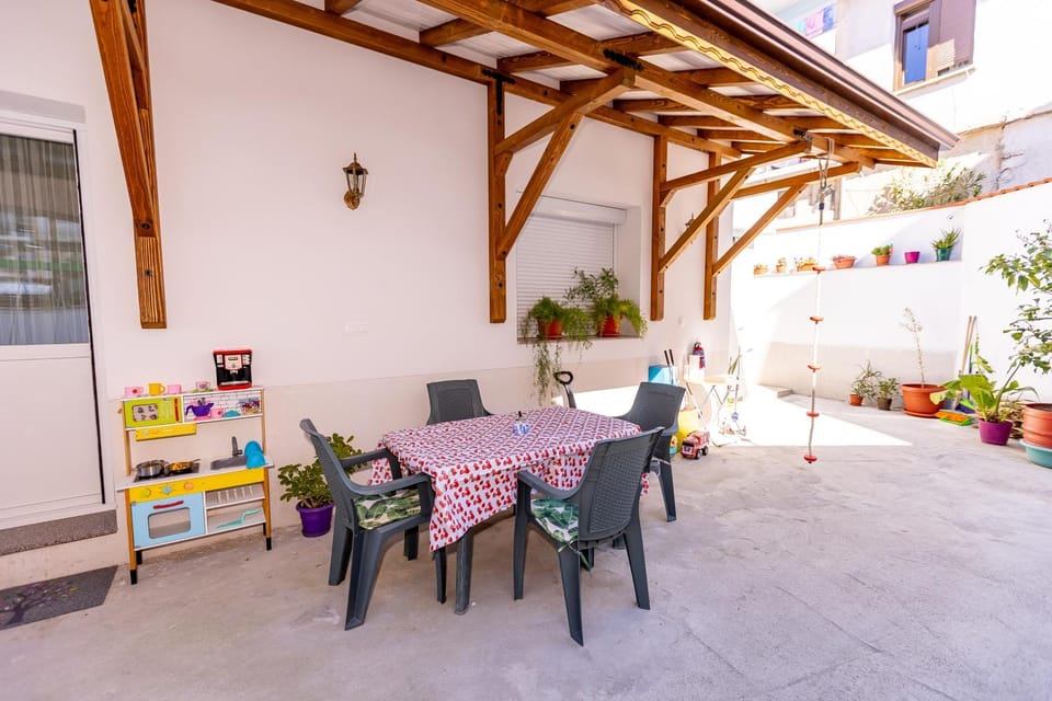 Къща за гости Калинови Apartment in Blagoevgrad Province