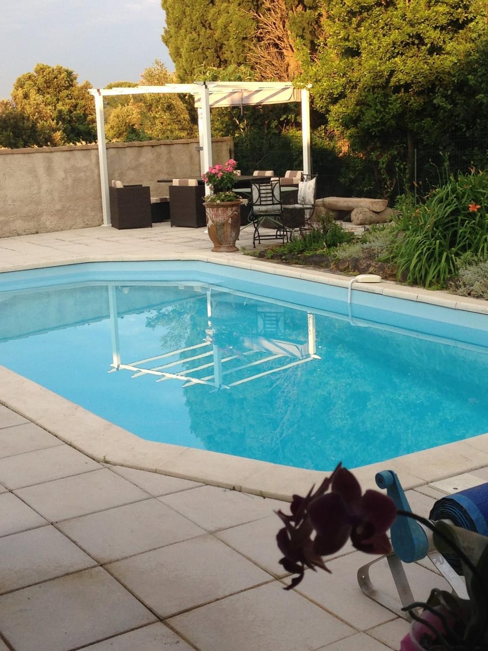 Patio, Garden, Hot Tub, Pool view