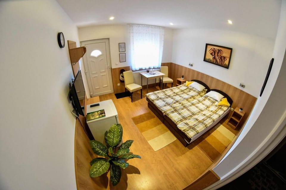 Fenyves Csárda Vendégház Bed and Breakfast in Hungary