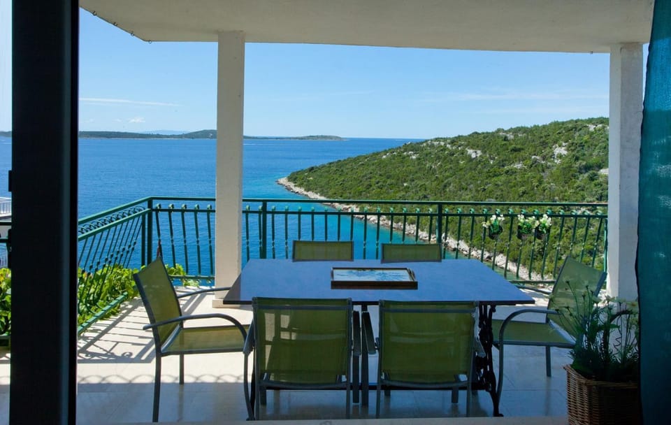 Beach, Landmark view, Mountain view, Sea view