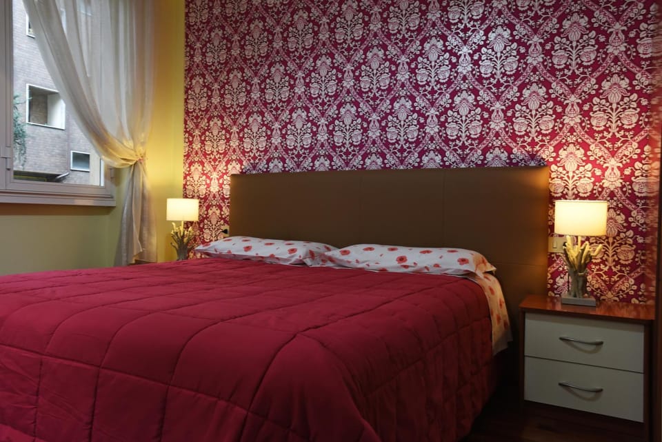 Bed, Decorative detail