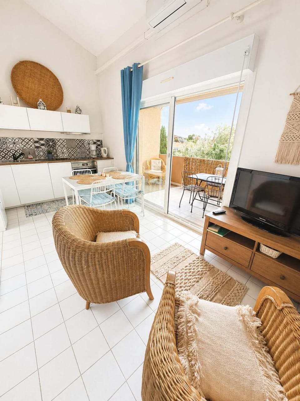 les pieds dans l eau ! Apartment in Gruissan