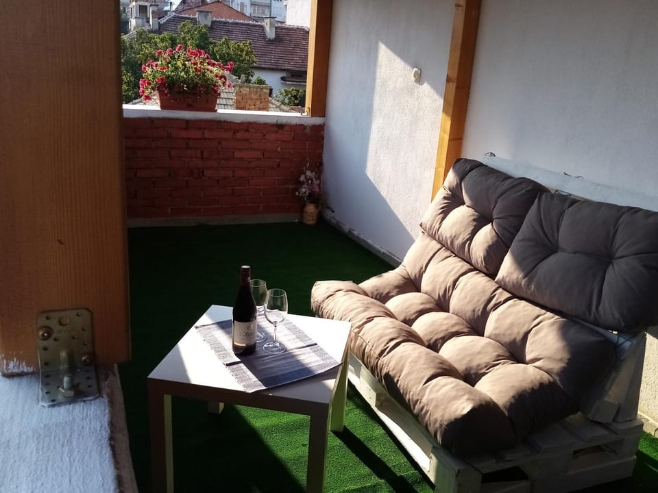 СТУДИО-ЛАМБО Apartment in Blagoevgrad Province