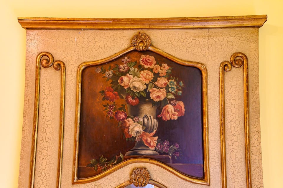 Decorative detail