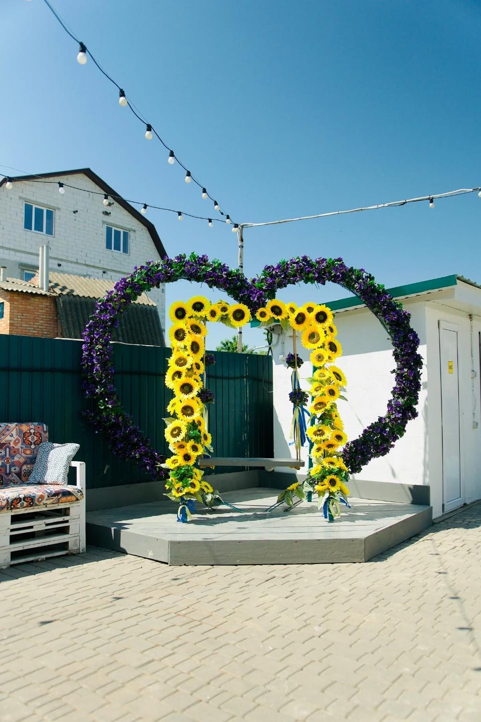 Activities, On site, Area and facilities, Entertainment