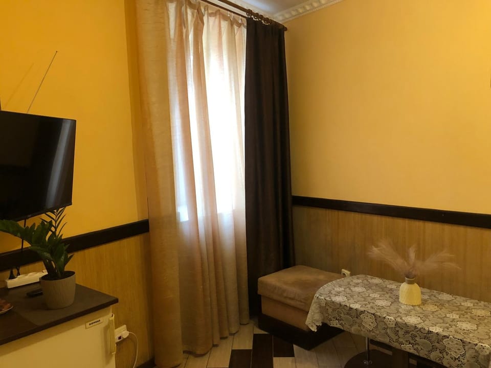 Львів центр міста Apartment in the center of Lviv Поруч громадська парковка Apartment in Lviv