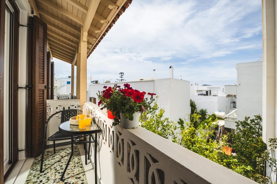 Patio, View (from property/room), Balcony/Terrace