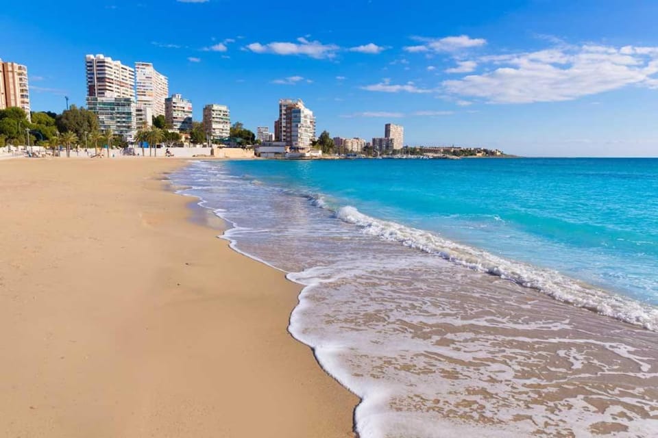 Nereo 7 Primera Linea de Playa San Juan Piscina, Parking wifi Inmobiliaria Leo Apartment in Alicante