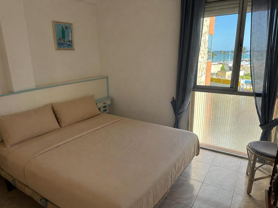 SUN and BEACH lovers apartemento 14119 Apartment in La Pineda