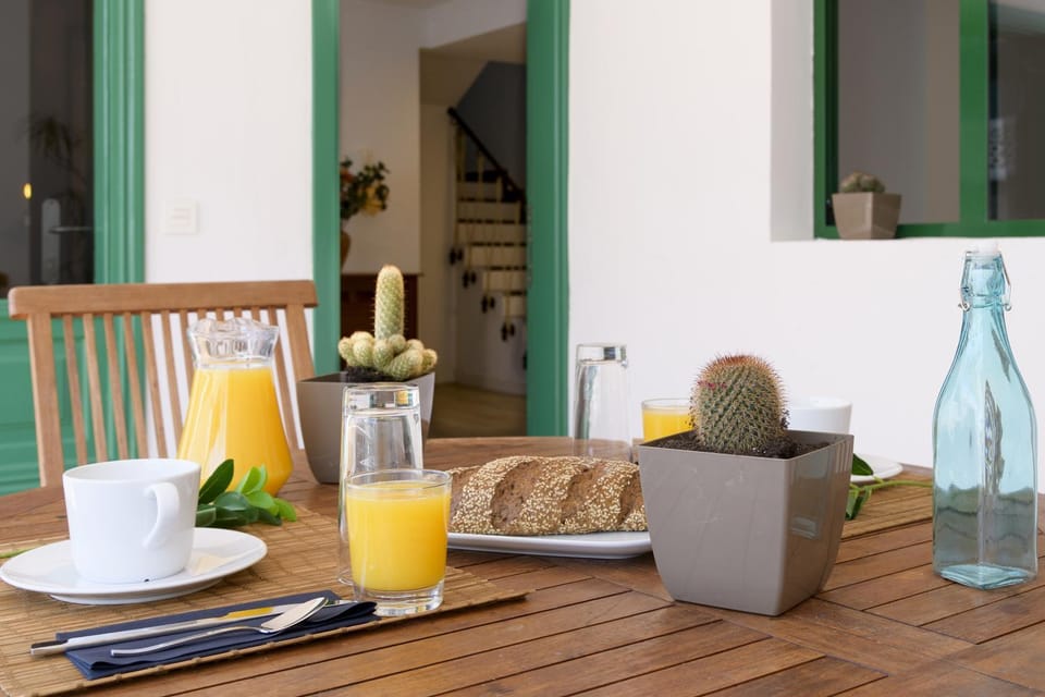 Balcony/Terrace, Dining area