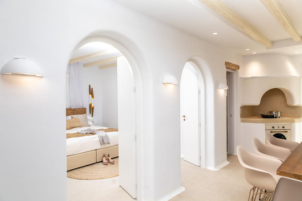 Kitchen or kitchenette, Living room, Bedroom