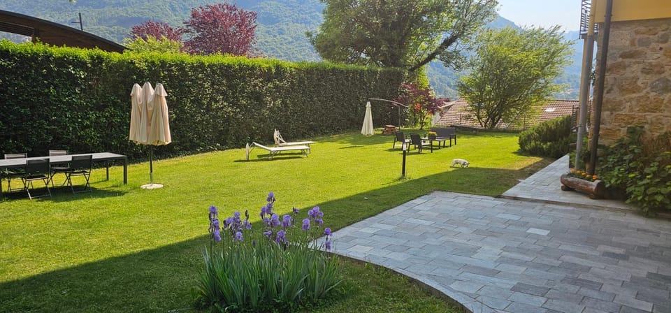 Garden, Garden view