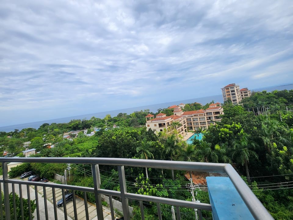 Deluxe 2 Bedroom Apartment Apartment in Lapu-Lapu City